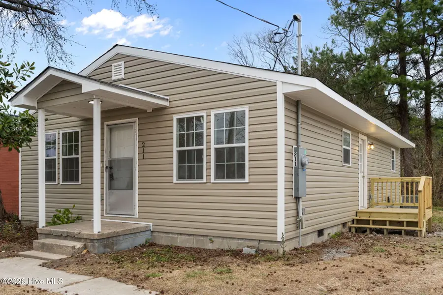 211 S Jackson Street, Beulaville, NC 28518 - Image #3