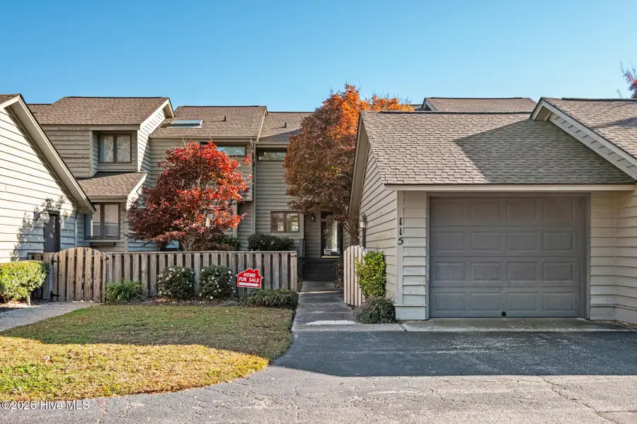 115 Egret Court, Hampstead, NC 28443 - Image #2