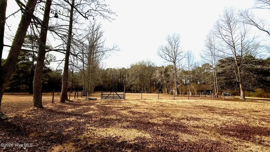 1068 Harrells Loop Road, Jacksonville, NC 28540 - Image #3