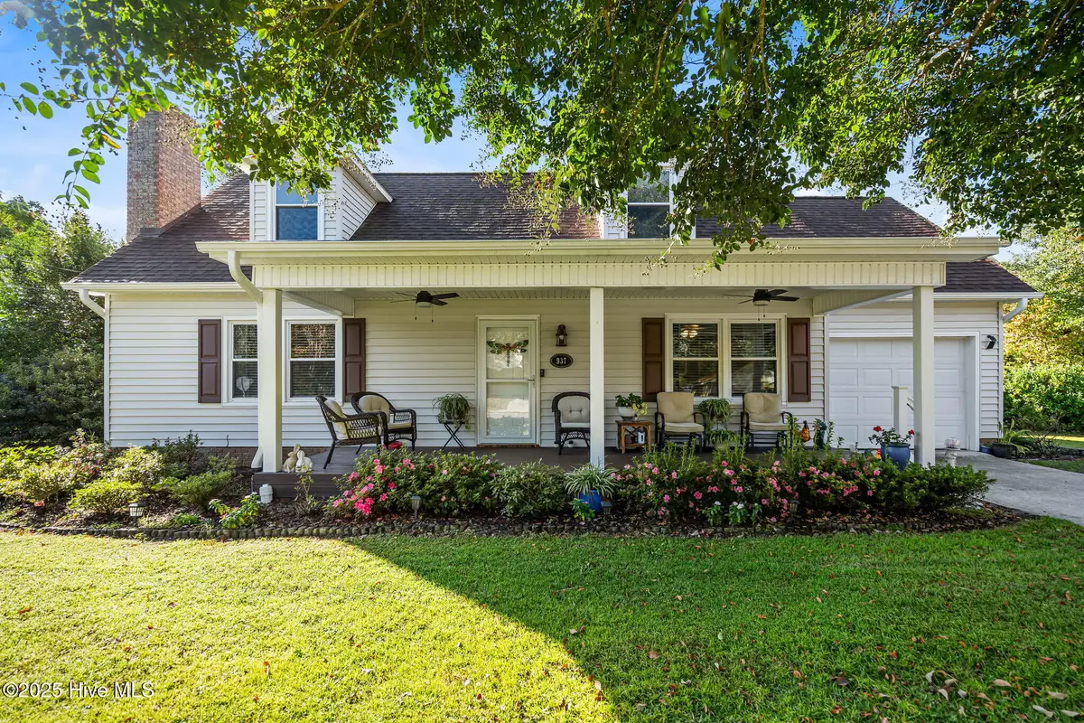 937 Lorraine Drive, Wilmington, NC 28412 - Image #1