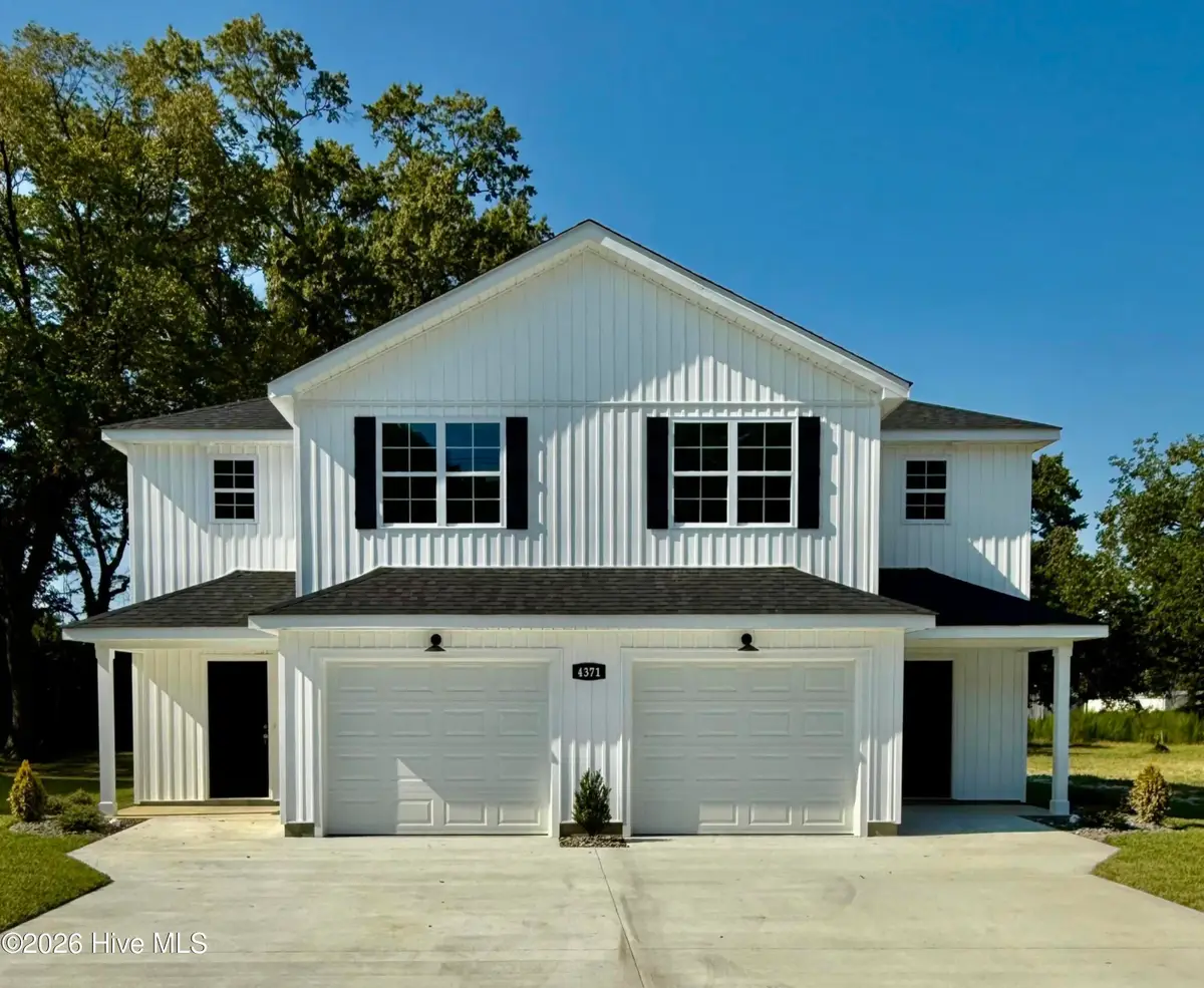 4371 W Pine Street #B, Farmville, NC 27828 - Image #1