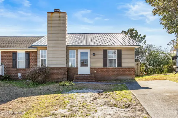 116 Creekview Drive, Jacksonville, NC 28540