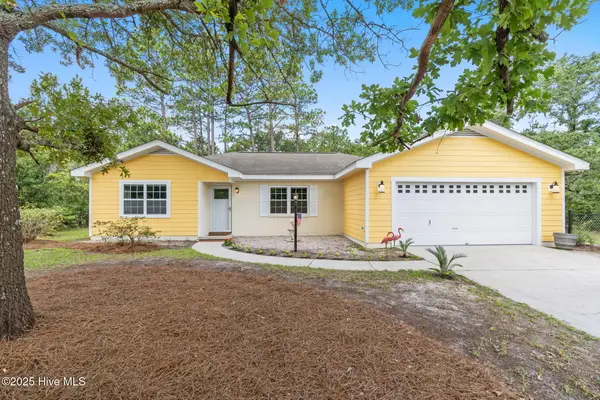 383 & 387 Red Fox Street Nw, Shallotte, NC 28470