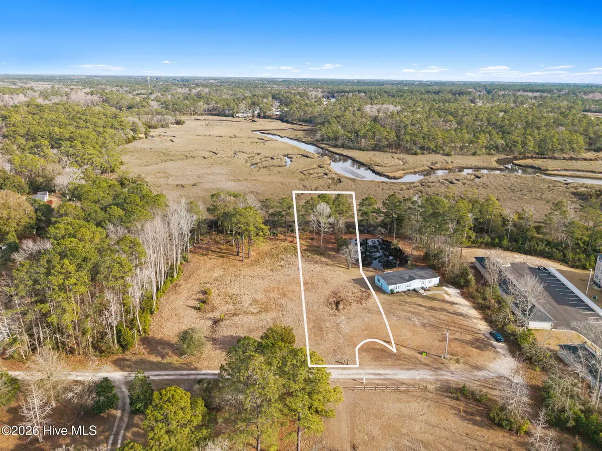 272 Edgewater Drive Sw, Shallotte, NC 28470 - Image #1