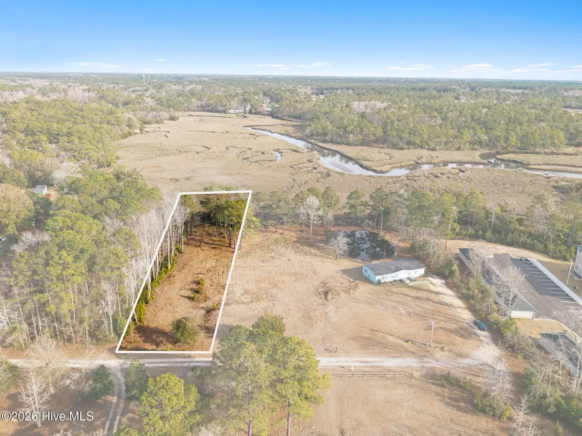 250 Edgewater Drive Sw, Shallotte, NC 28470 - Image #1