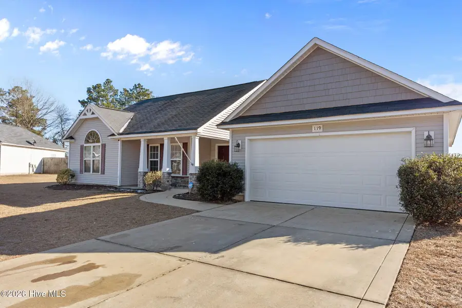 119 Yellowfoot Drive, Raeford, NC 28376 - Image #3