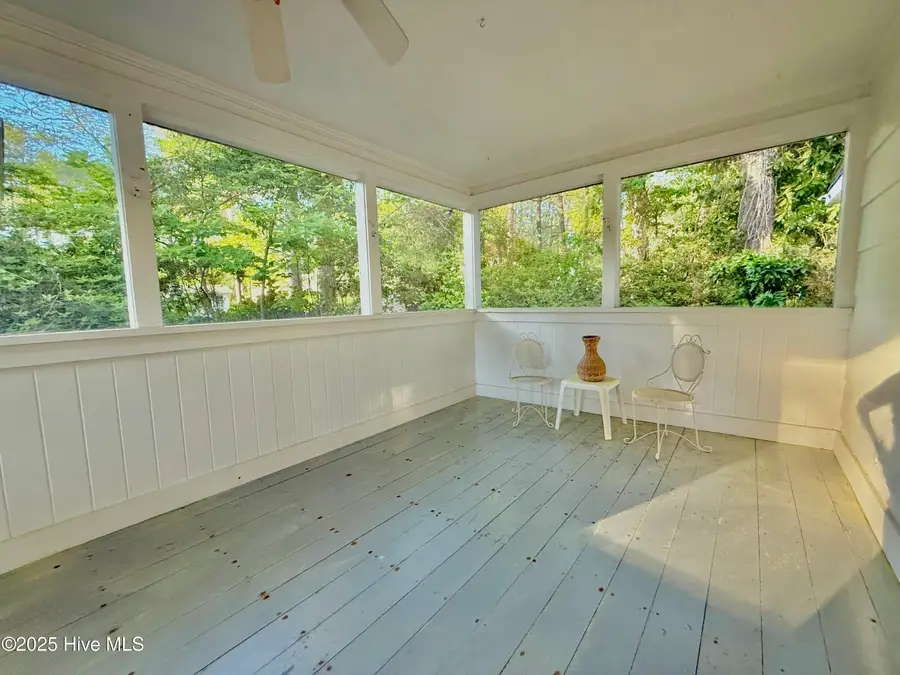 203 Crescent Drive, Windsor, NC 27983 - Image #2