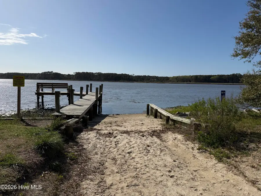 313 Pelican Harbor Road, Beaufort, NC 28516 - #3