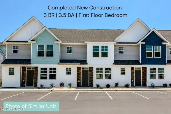 216 Sandy Cove Lane, Sneads Ferry, NC 28460