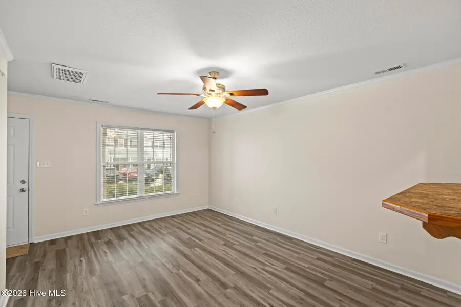 27 E Doris Avenue #111, Jacksonville, NC 28540 - #3