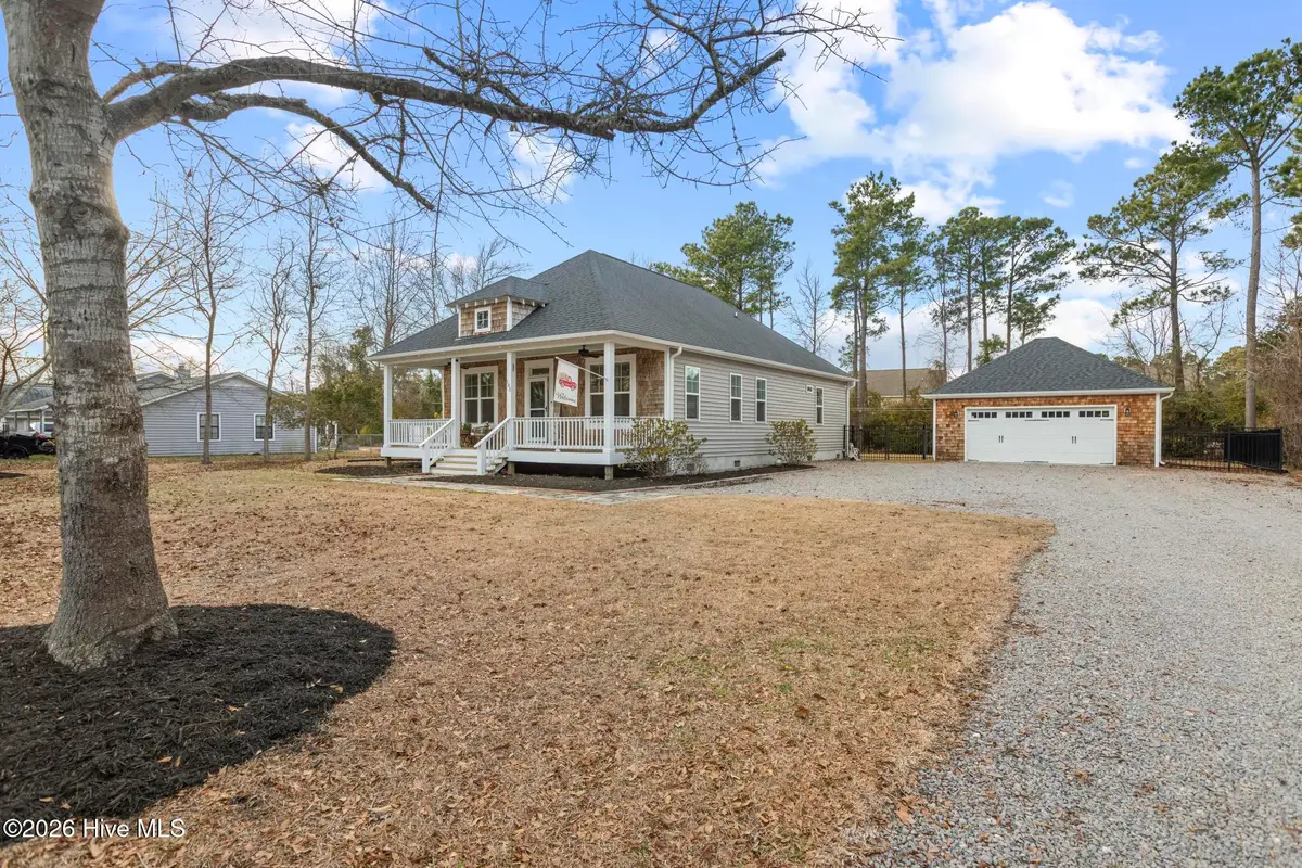 105 Driftwood Lane, Hampstead, NC 28443 - Image #1
