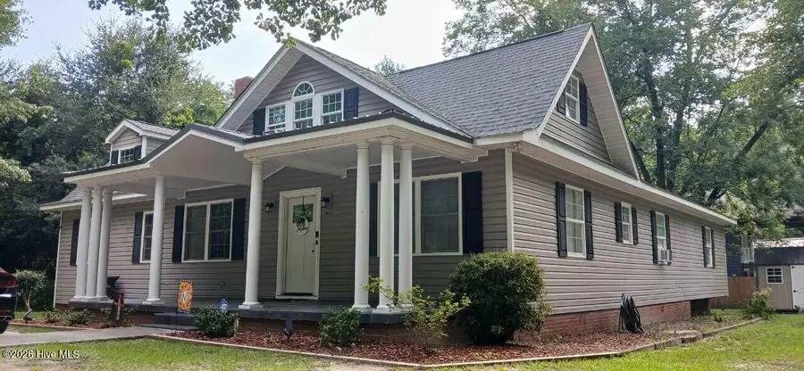 817 Aberdeen Road, Laurinburg, NC 28352 - #2