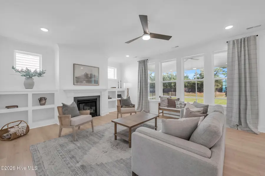 553 Sailor Sky Way #392, Hampstead, NC 28443 - Image #2