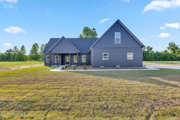 296 Haywood Drive, Richlands, NC 28574