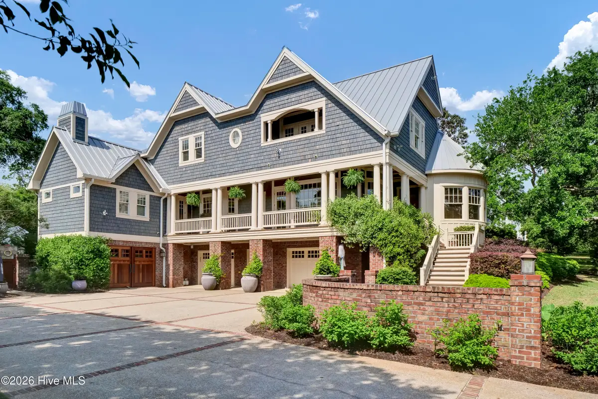 5232 Masonboro Harbour Drive, Wilmington, NC 28409 - Image #1