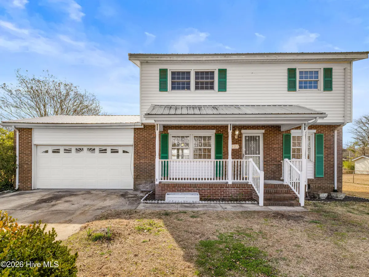 422 Thomas Drive, Jacksonville, NC 28546 - Image #1