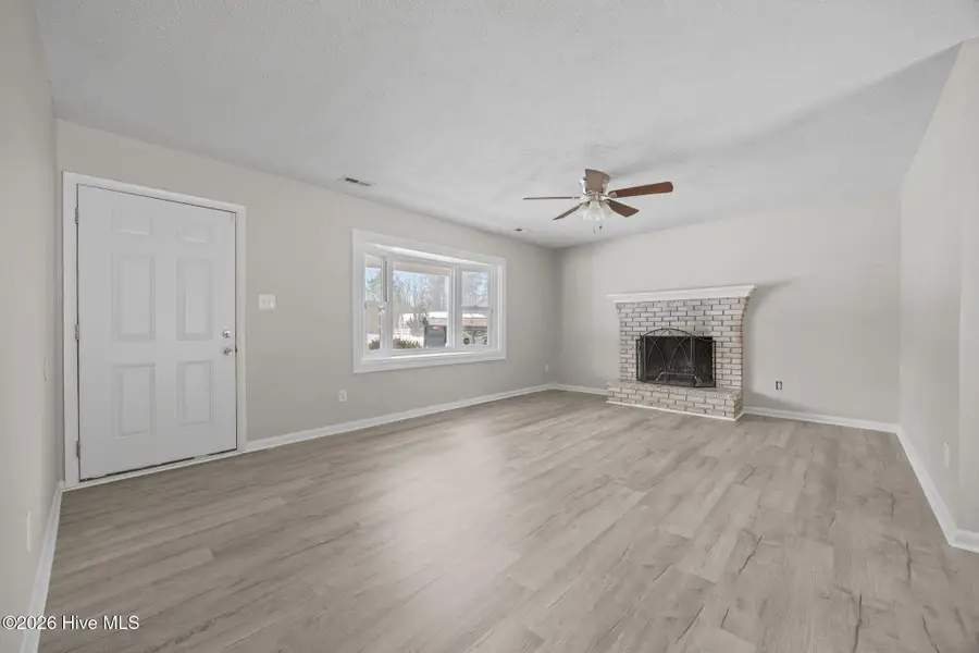 220 White Oak Court, Jacksonville, NC 28546 - #2