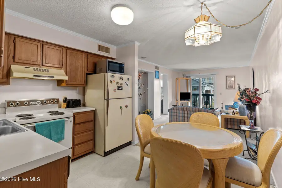 1404 Canal Drive #14, Carolina Beach, NC 28428 - Image #3