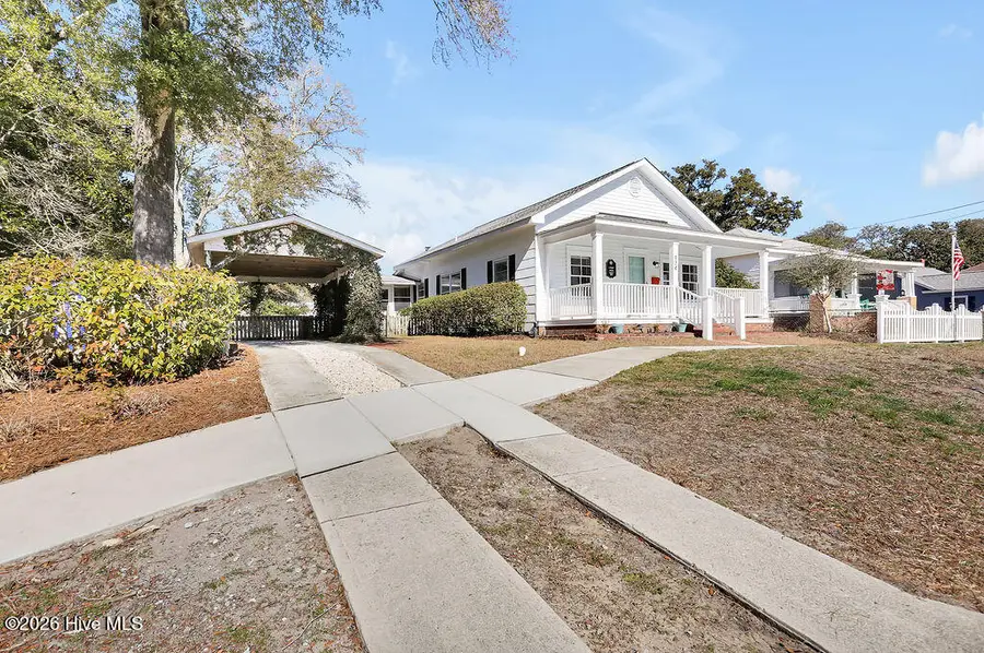 424 W West Street, Southport, NC 28461 - #3