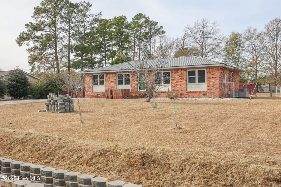 3 Mcarthur Drive, Jacksonville, NC 28546 - #2