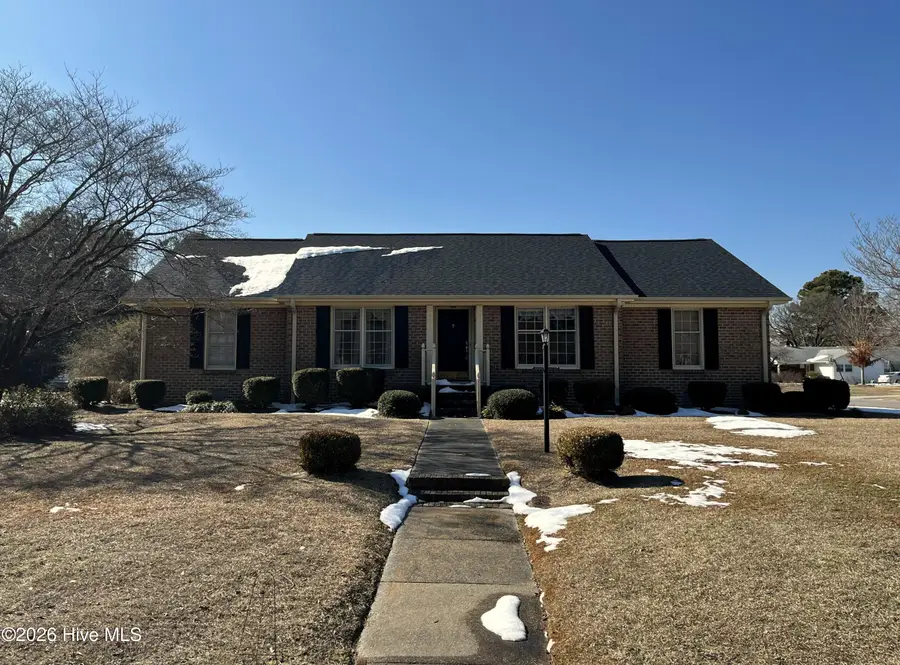 4716 Victoria Place, Kinston, NC 28504 - #2