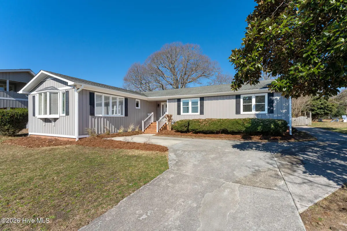 1966 Kings Landing Road, Hampstead, NC 28443 - #1