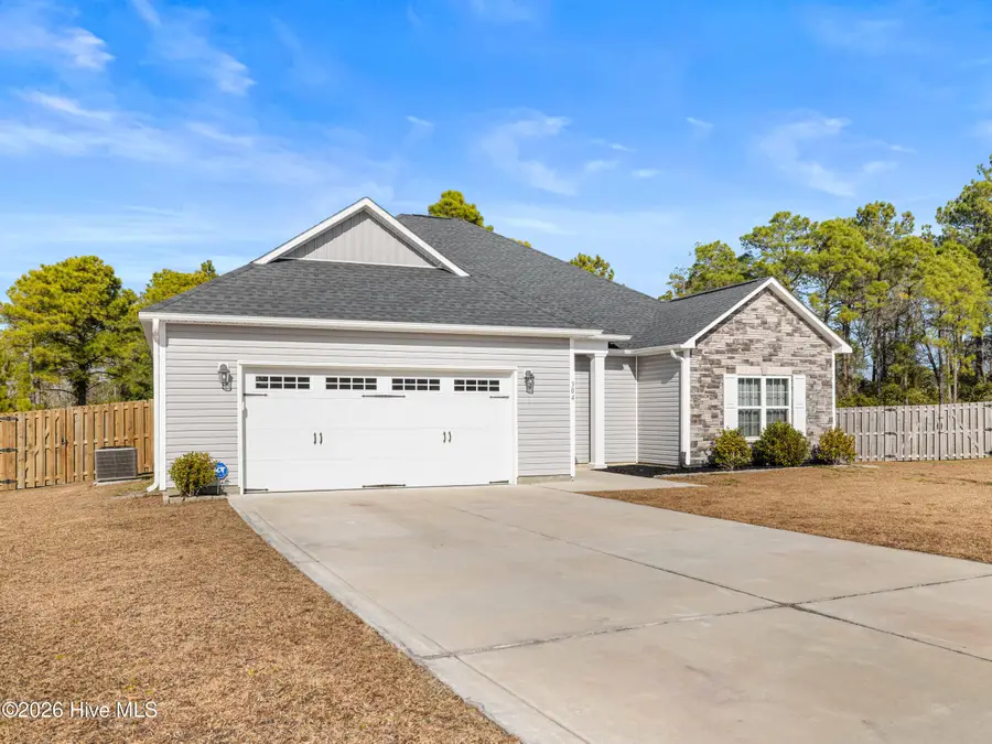 304 Catboat Way, Sneads Ferry, NC 28460 - Image #3
