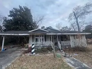 404 E Pollock Street, Warsaw, NC 28398