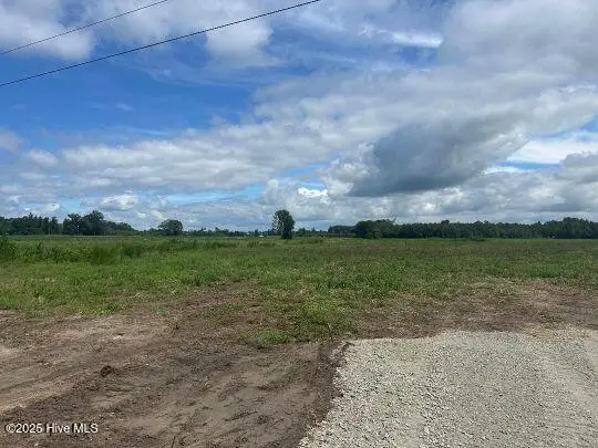 1076 Gum Swamp Church Road, Greenville, NC 27834