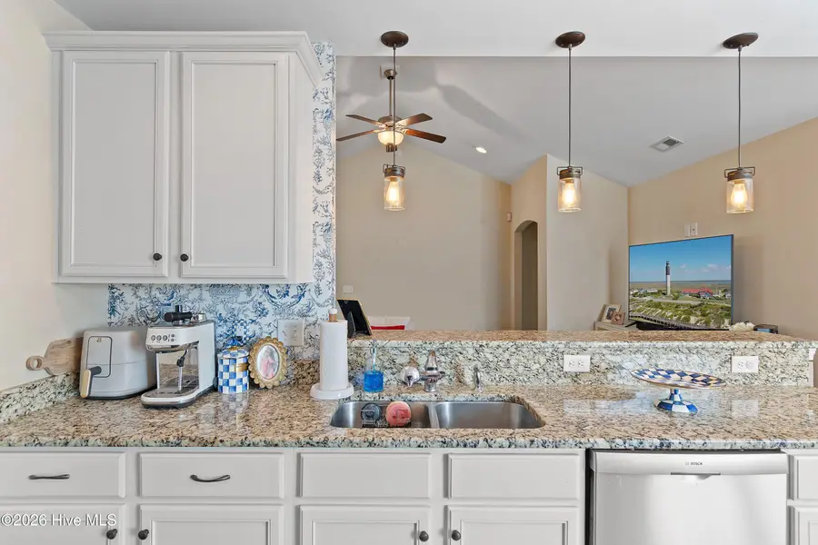 4223 Cherry Laurel Drive Se, Southport, NC 28461 - #2