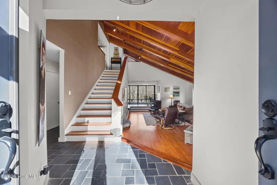 127 Hampton Drive, Washington, NC 27889 - #3