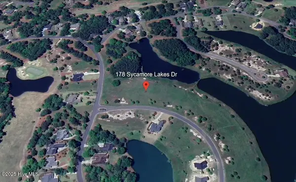 178 Sycamore Lakes Drive, Wallace, NC 28466