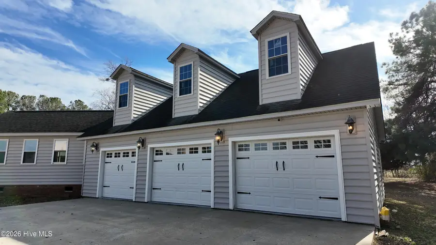 7263 S Nc 41 Highway, Wallace, NC 28466 - #2