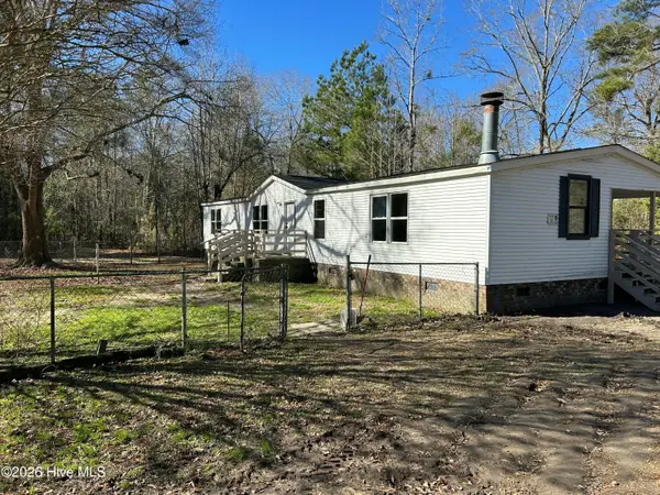 1190 Gibson Branch Road, Maysville, NC 28555