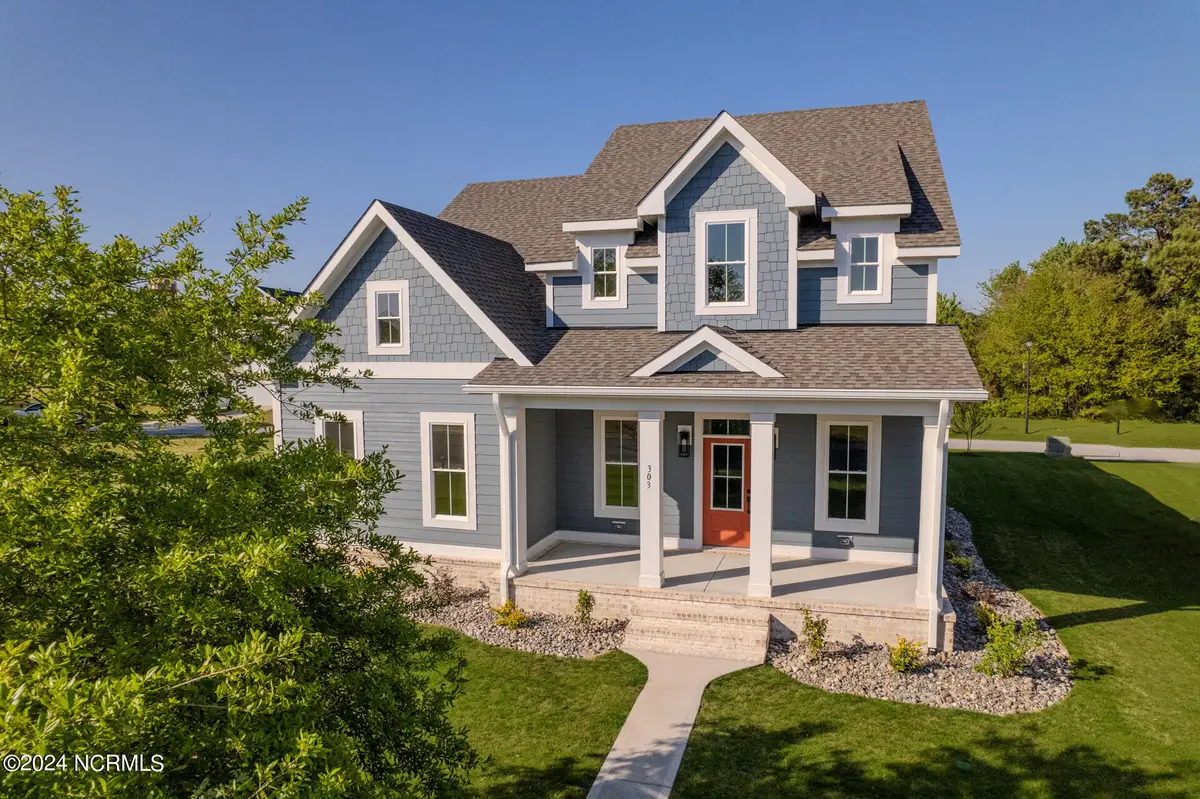 303 Cannonsgate Drive, Newport, NC 28570 - #1