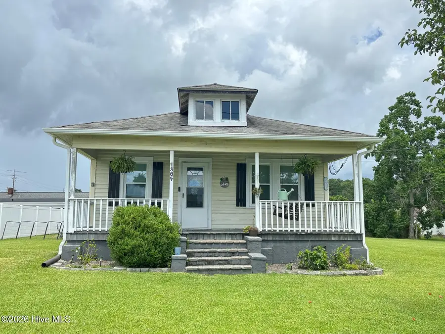 1304 Stallings Parkway, New Bern, NC 28562 - #2