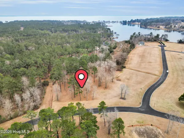 117 Southern Plantation Drive S, Oriental, NC 28571