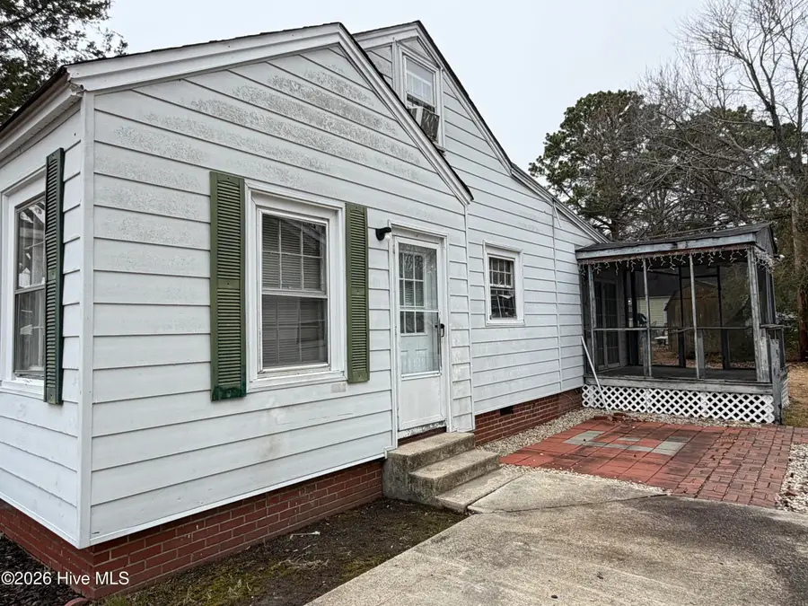 130 S Fairview Circle, Tarboro, NC 27886 - #3