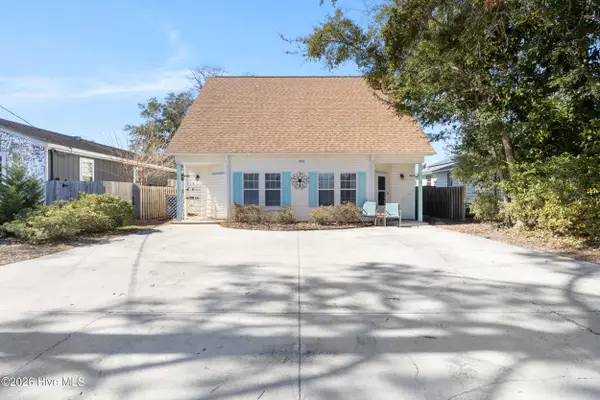 902 Fifth Street S, Carolina Beach, NC 28428