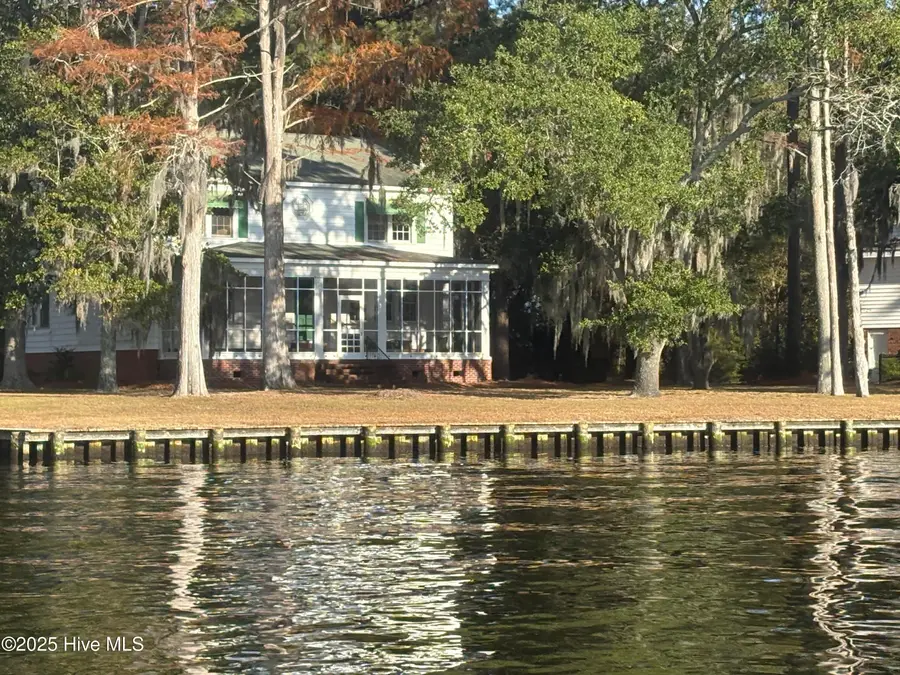 314 Sunnyside Drive, Washington, NC 27889 - #2