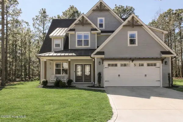 711 Bald Eagle Drive, Vass, NC 28394