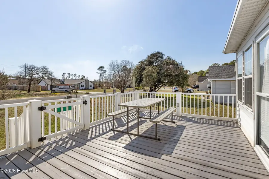 145 Alston Avenue, Newport, NC 28570 - #3
