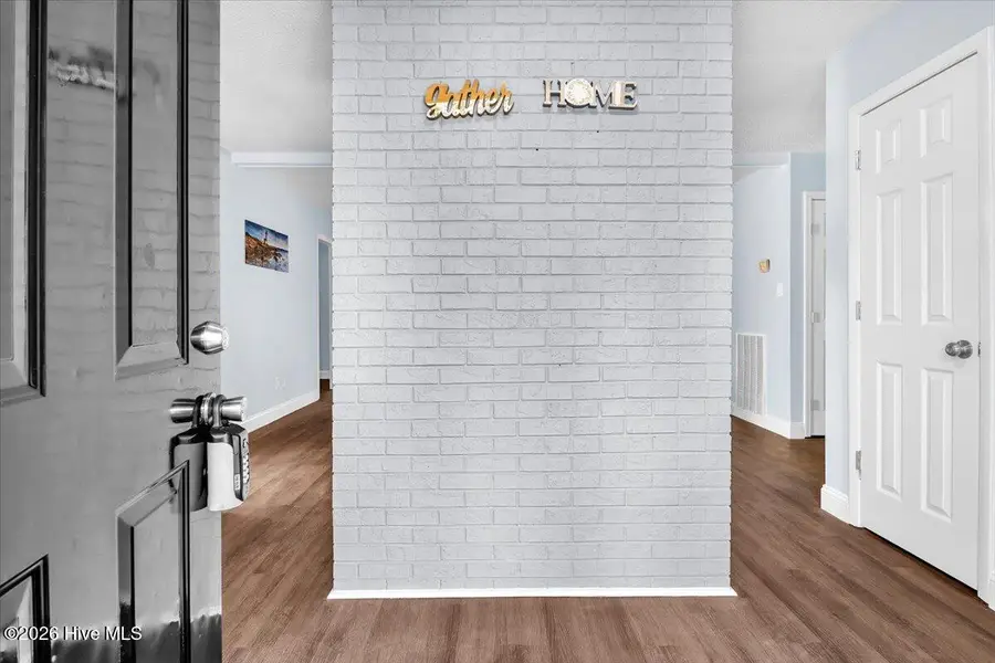 512 E Springhill Terrace, Jacksonville, NC 28546 - #3