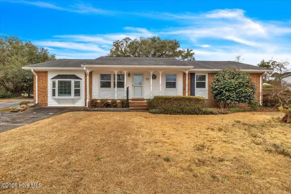 114 Valley Court, Jacksonville, NC 28540