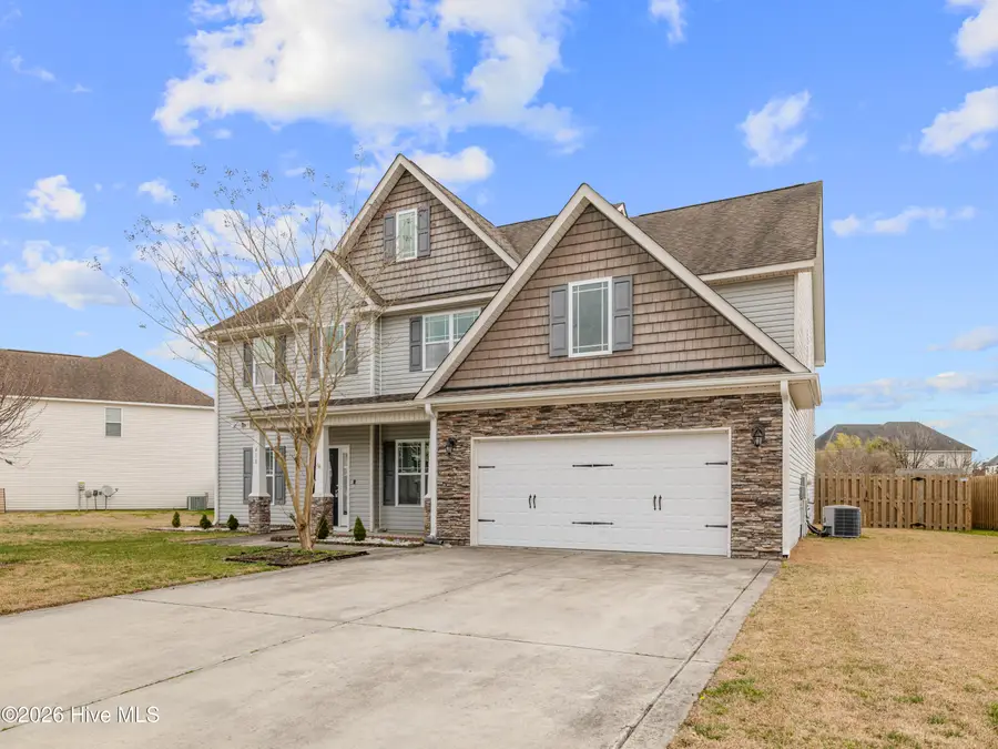 418 Oldtowne Street, Jacksonville, NC 28546 - #3