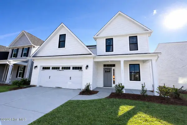 25 W Kiln Road, Hampstead, NC 28443