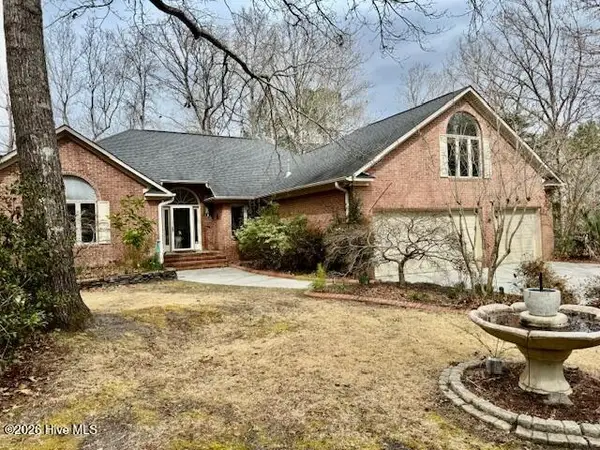 236 Ravenswood Road, Hampstead, NC 28443