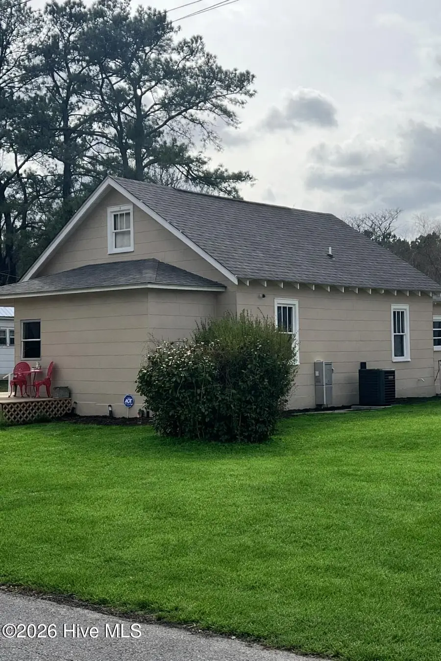 1001 Parsonage Street, Elizabeth City, NC 27909 - #3