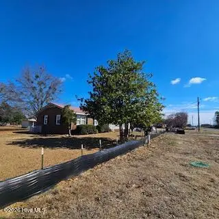 426 N Main Street, Broadway, NC 27505 - #3