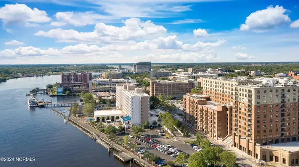 240 N Water Street #Apt 853, Wilmington, NC 28401